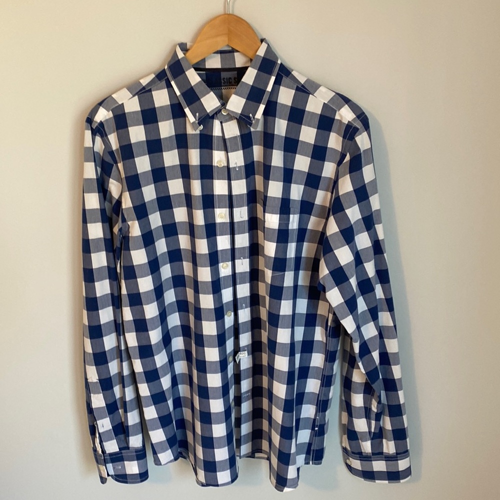 Men’s old navy white/blue button down size L